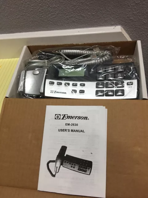 Lot of (10) NEW Emerson EM-2630 Single Line Caller ID Desk Phone (Silver)