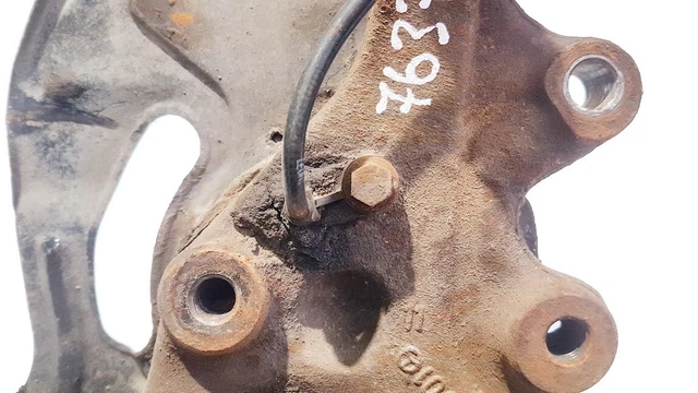 a2035400417   611962  ABS Sensor (ABS WHEEL SPEED SENSOR) front rig FR1582823-90