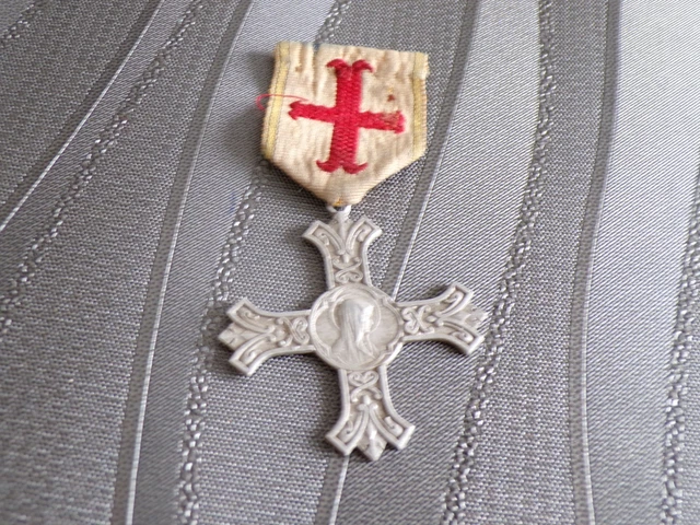 ANCIENNE MEDAILLE RELIGIEUSE Vierge Marie Priez Pour Nous EUR 7,00 - PicClick FR