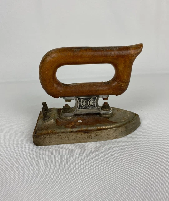 FER A REPASSER Electrique Ancien Novex Siebert Supermatic Deco