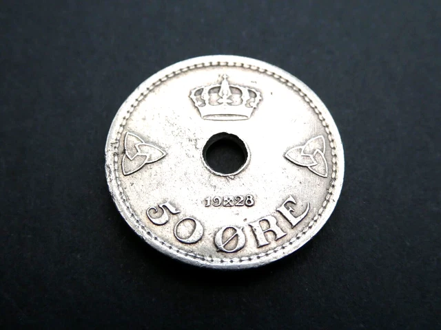 Norway 50 Ore 1928 Km#386 Very Fine Condition 1100495/496