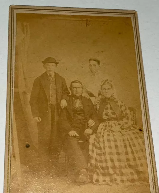 Rare Antique American Civil War Era Victorian Fashion Family Group CDV Photo! US