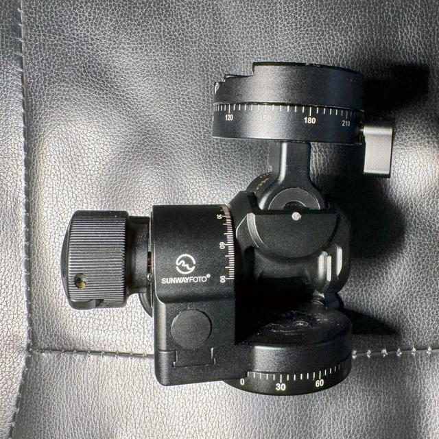 Dubois industries Cavalletto doppio Dac in alluminio lucido nero, 1