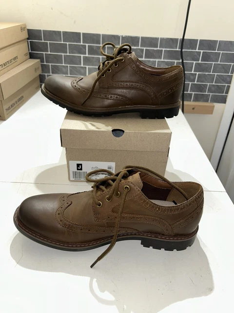 Scarpe da uomo Clarks Curington Wing NUOVE in pelle marrone UK 8,5 EU 42,5