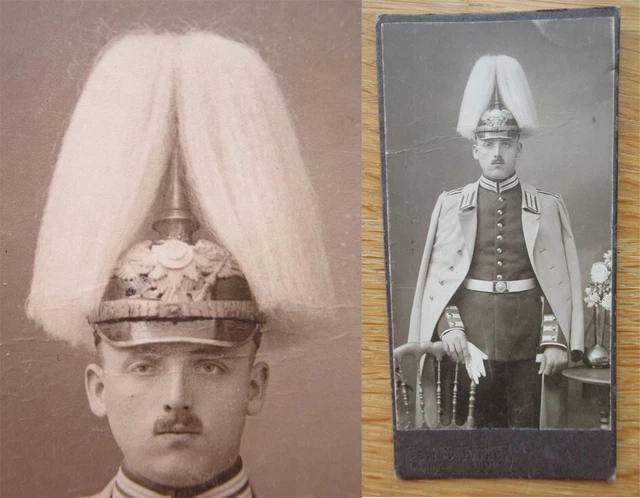Altes Kabinett Portrait Foto Garde Offizier mit Pickelhaube und Busch / Berlin