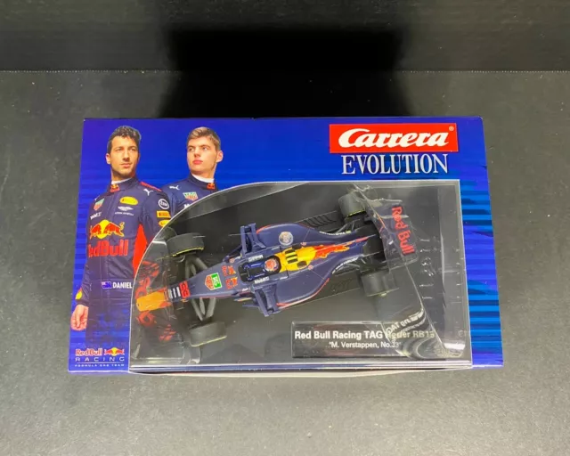 Coche de ranura Carrera 27562 Red Bull RB13 Fórmula Uno Equipo 1/32 totalmente nuevo F1 3