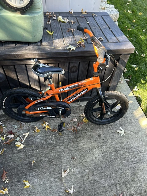 MONGOOSE R1674WMF 16 inch Mutant Kids BMX Style Bike Black