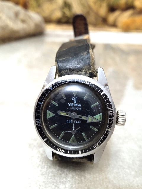 VINTAGE SUPER MONTRE De Plongée YEMA Junior 330 Feet Mecanique EUR