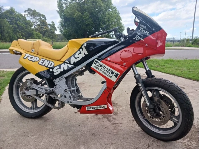 Kawasaki KR 250 84 Kawasaki KR 250 84