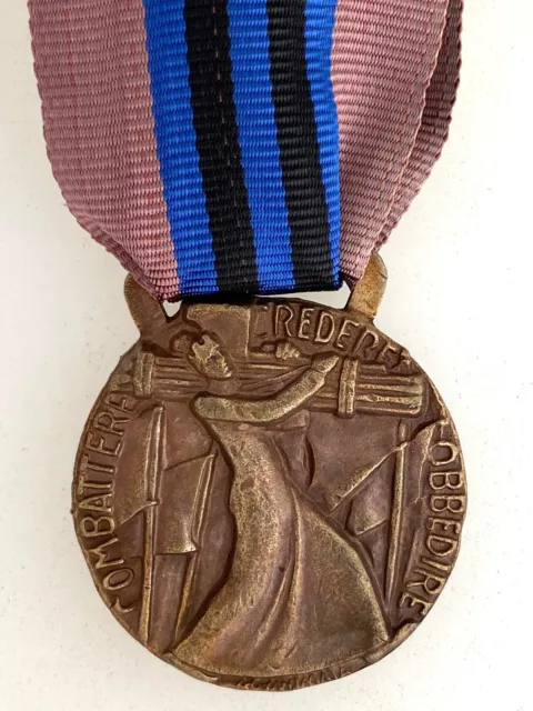 WWII Italian War Wounded medal Medaglia Italiana  Mutilata Guerra