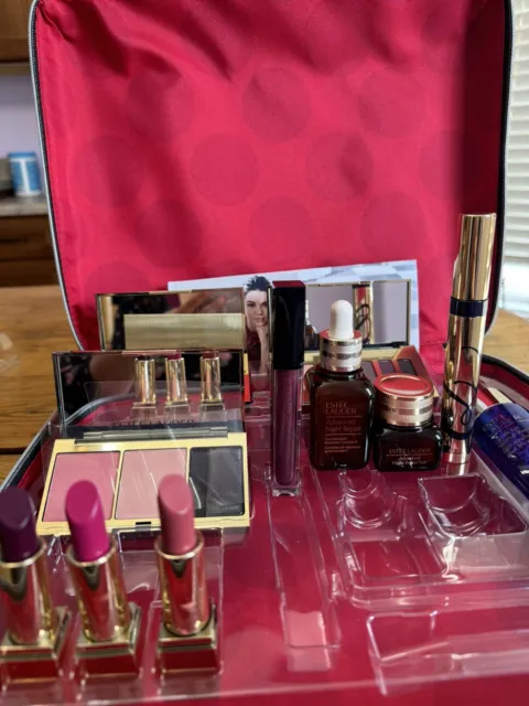 Estee Lauder Holiday Blockbuster Makeup Kit Gift Set MODERN CLASSICS $455