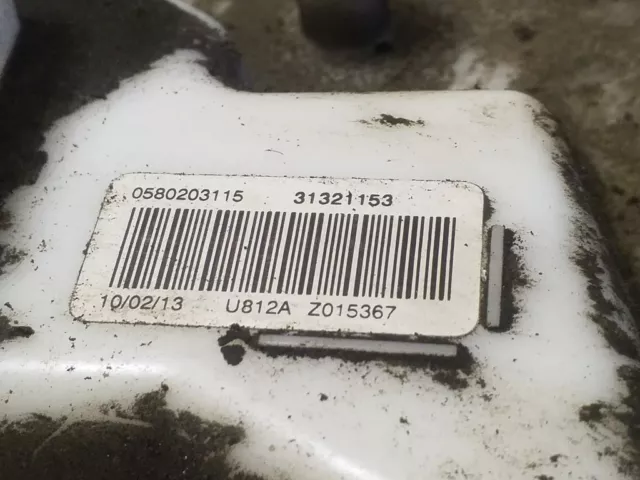 ♻️Volvo V40 2013 Diesel Pompe à carburant 31321153 2