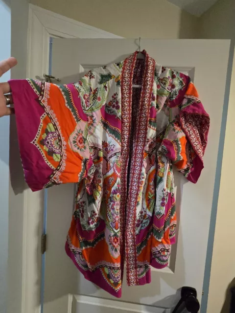 Reversible Kimono One size plus size paisley
