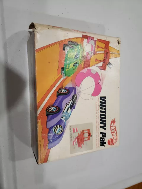 Hot Wheels Redline 1970 Victory Pak "Read" Hot Wheels Redline 1970 Victory Pak "Read"