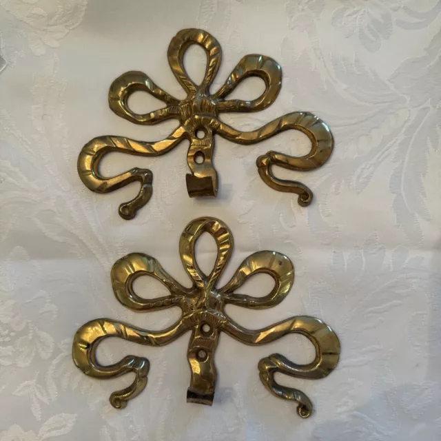 Vintage Solid Brass Ribbon Bow Wall Hanging Hook Hanger Lot of 2