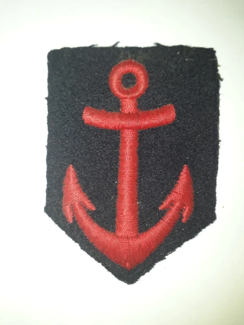 Patch Brodé Ancre Marine - Rouge, 5,5 X 4,5 Cm, Thermocollant, Pour Vêtements Et Accessoires