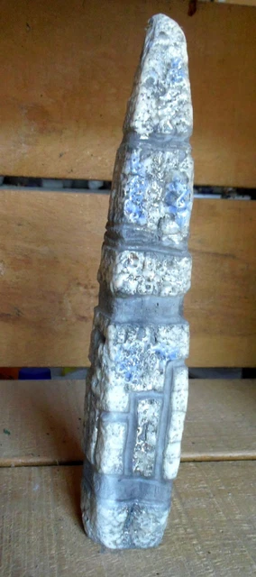 Sculpture Céramique Raku – Menhir Gravé Signé Guenzone, Fait Main En France