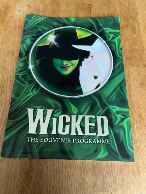 Wicked Souvenir Programme The Apollo Victoria Theatre (1C7)