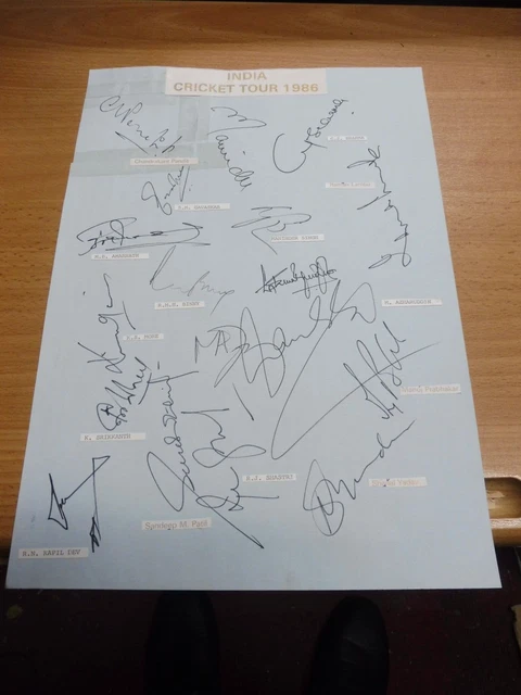 India Tour of England 1986 - Signed by 17
