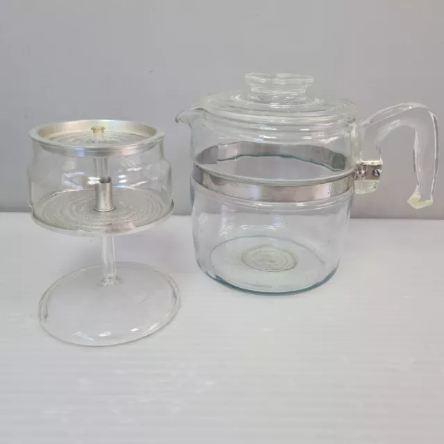 https://www.picclickimg.com/vOkAAOSwbTplU7wE/Pyrex-Flameware-6-Cup-Glass-Coffee-Perculator-Pot.webp