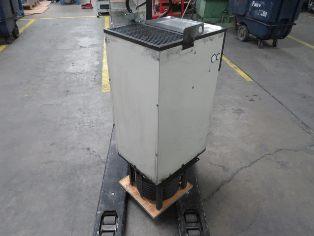 Daikin AKJ359 Oil Cooling Unit T185970