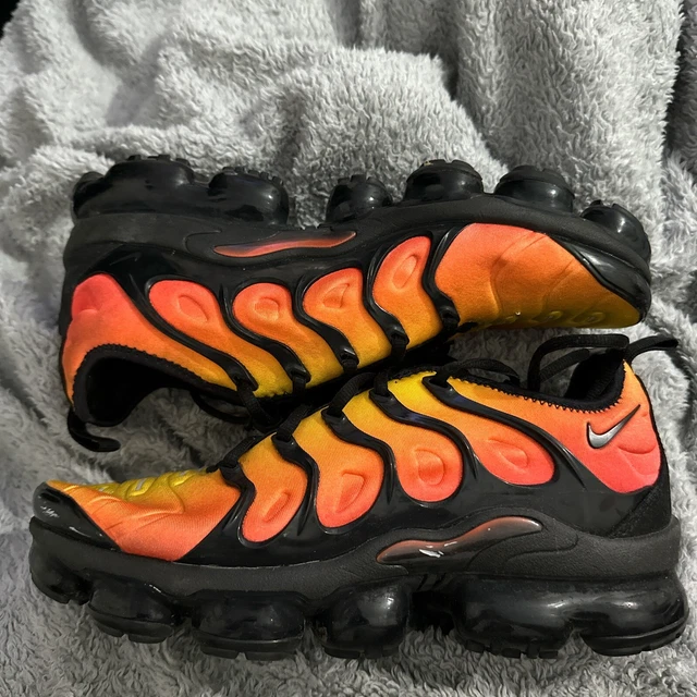 NIKE VAPORMAX 2018 N 39 Gialle E Nere Pari Al Nuovo EUR 1 00 PicClick IT