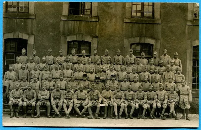 CPA PHOTO : Soldats du 107° Régiment d'Artillerie