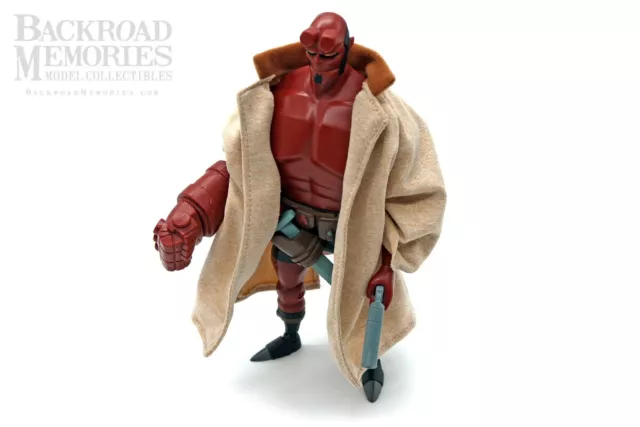 2000 "Hellboy" w/Jacket/Sword/Gun (LOOSE) 9" Action Figure, by Graphitti Designs