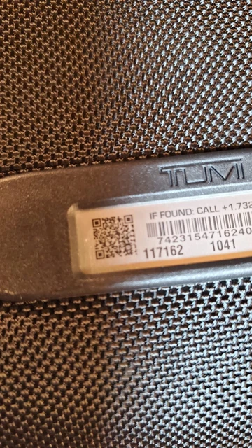 Tumi Alpha 3 Continental Expandable 4 Wheeled Carry-On Black 117162-1041 - $975 9