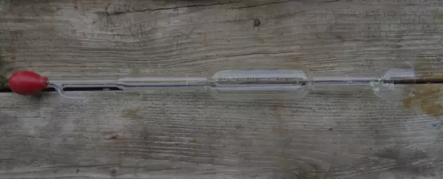HEWLETT PACKARD 1-10-100mL Glass Soap Film Flowmeter 14-3/4” L  0101-0113 w/Bulb