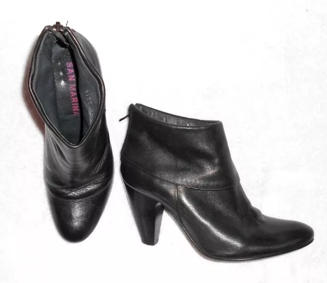 SAN MARINA low boots zippés au dos cuir noir P 37 TBE