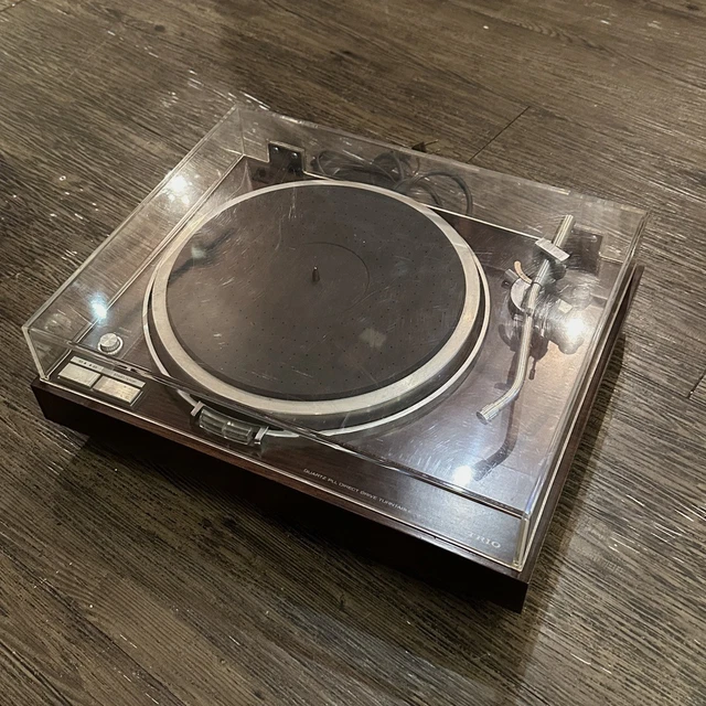 Promo Platine Vinyle chez Trafic