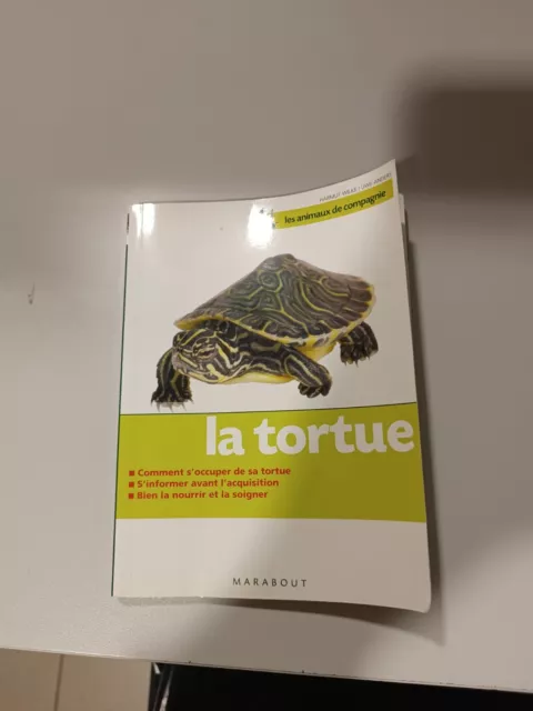 Livre educatif sur les Tortues 🐢 très bien fait et comme neuf