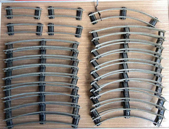 Lot De 12 Arbres Miniatures Hornby Échelle O – Décor Bois Pour Réseau Ferroviaire – Époque 3