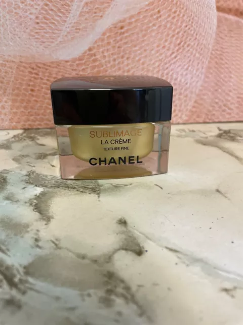 Chanel + Chanel Sublimage La Crème Ultimate Skin Regeneration Texture Fine