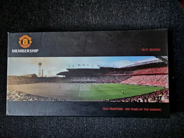 Manchester United Official Membership Pack: 2010/11 Season