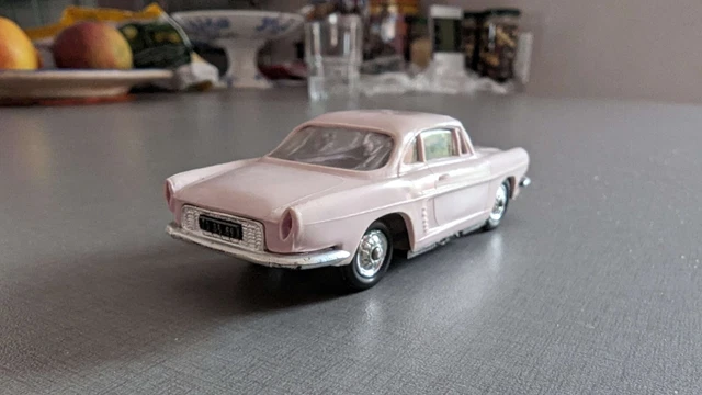 CIJ RENAULT FOURGONNETTE 300 kgs Postes No Dinky No JRD No Norev No