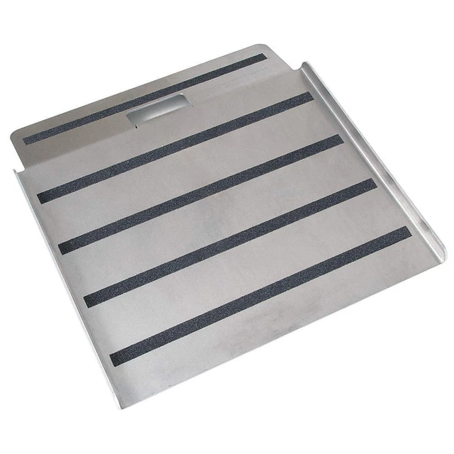 MAGLINER ALCR Curb Ramp,Aluminum,27 in. W x 27 in. L
