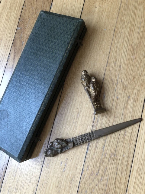 Superbe Coffret sceau cachet Et coupe papier BRONZE Signés Leroy ancien sculpté