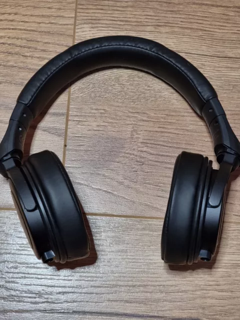beyerdynamic DT 240 PRO Premium Over-Ear Kopfhörer Headphone wenig benutzt