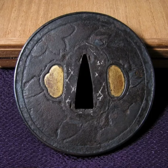 Edo Zeit Eisen Tsuba Mit Gold Silber Nunome Einlage, Shakudo Fuchi, Mit Paulown