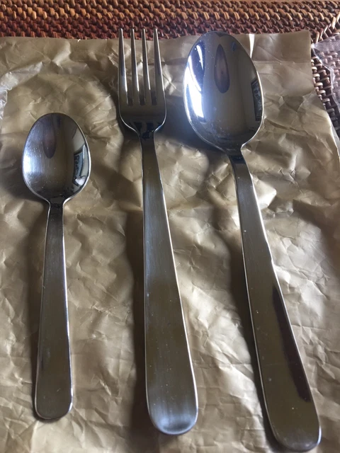 Set Posate 36 Pezzi Nero Acciaio Inox - Per 6 Persone Con Coltello Bistecca, Elegante E Moderno