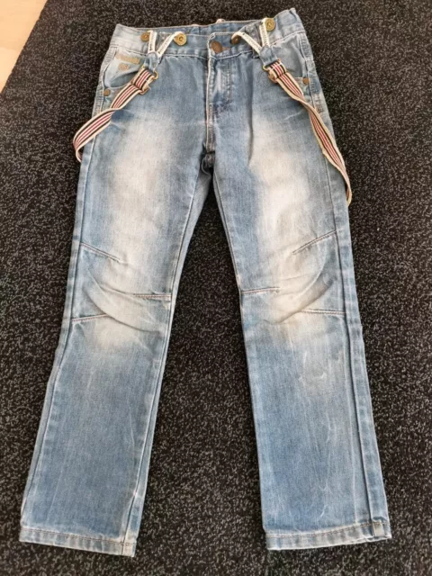 Jeans Gr.128  für coole Jungs  mit Hosenträger