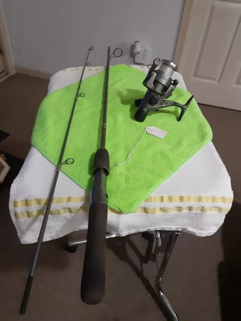 Spinning fishing Rod Shakespeare 5'6lb Ultra Light And reel Shakespeare Lot  B84