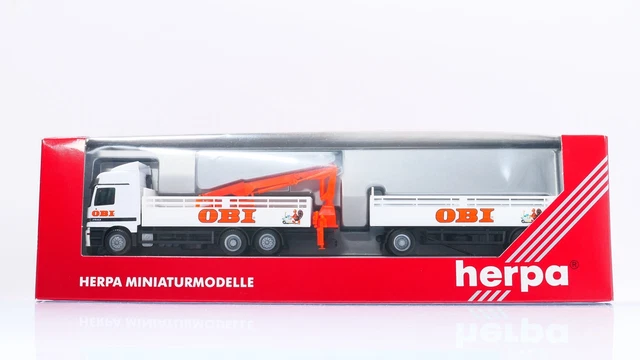Modellino Herpa 1:87 Mercedes-Benz Actros Con Rimorchio – Scuola Guida Olaf Großhauser