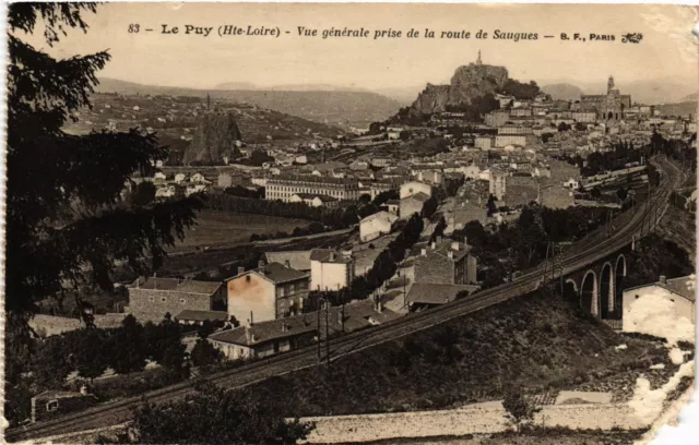 CPA Le PUY - Vue générale prise de la route de SAUGUES (167909)