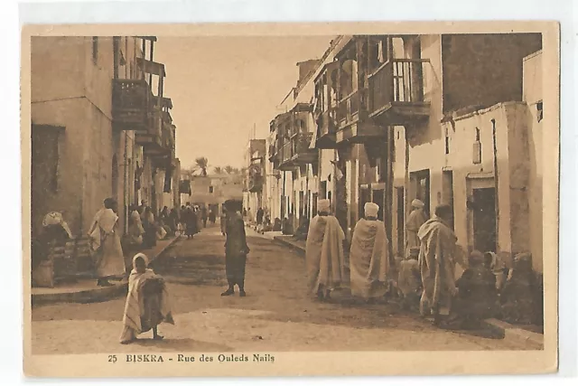 Cpa Algerie , Biskra , Rue Des Ouled Nails