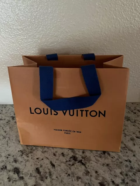 LOUIS VUITTON PARIS PAPER SHOPPING / GIFT BAG TALLER WIDE LG  14.75X10.3X4.75