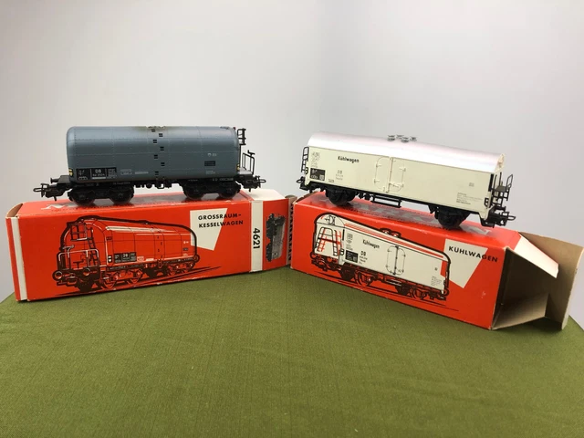 Märklin SpurH0 2 Wagen  1x4620 1x4621  1x Kühl + Grossraumkesselwagen  /14