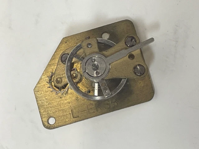Plateforme D'échappement Synton 11 Bijou Horloge - 25.1 X 37.7mm, Référence 316-003-000, Neuf